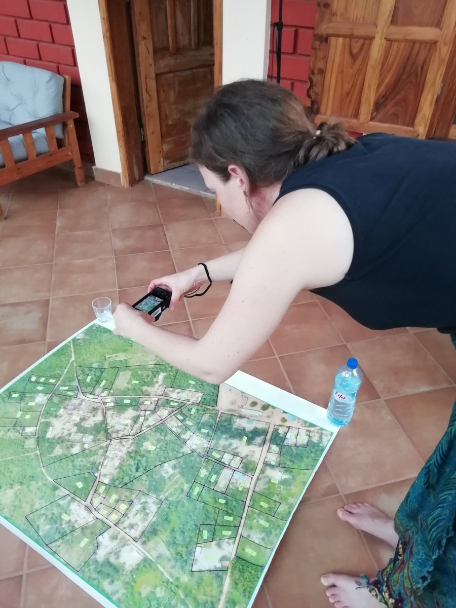 Kaspar Kundert (@kasparkundert) on Twitter photo The map drawn today by the community of Houègoudu (Commune de Zè, Benin) enters the <a href="/maps_land/">SmartLandMaps</a> digitization and vectorization process. Many thanks to all involved The map drawn today by the community of Houègoudu (Commune de Zè, Benin) enters the <a href="/maps_land/">SmartLandMaps</a> digitization and vectorization process. Many thanks to all involved