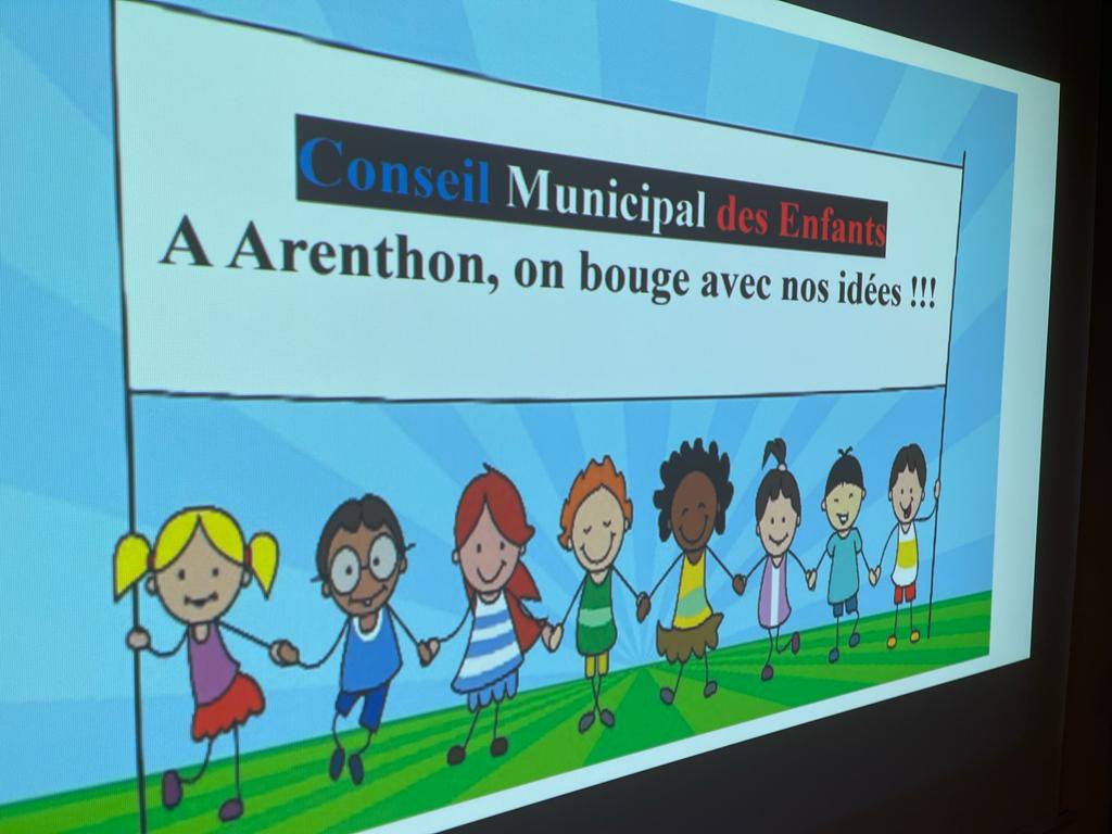 MartialSaddier's tweet photo. Le Conseil municipal des enfants d’#Arenthon présente ses projets au @Dep_74 en vue d’une demande de subvention https://t.co/ccnX92IJvx