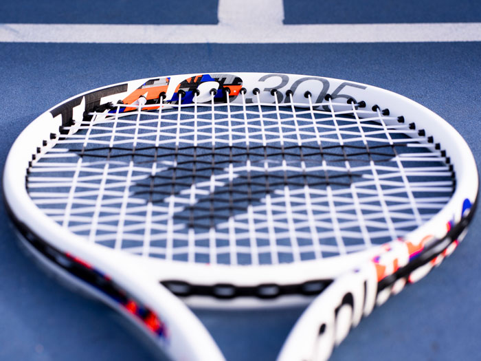 TF-40: eleganca in kvaliteta. Prva stvar za nas pri Tecnifibre-u je, da igralcem še naprej ponujamo elegantno in kakovostno opremo. Več na: loparji.si/tf-40-eleganca…