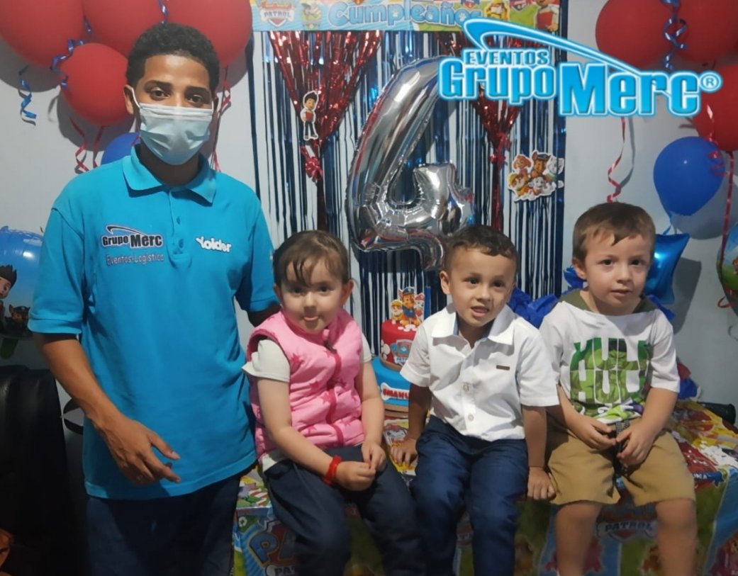 Grupomerc's tweet photo. Fiestas felices ❤

✅ Medellín Whatsapp: 3106752326

#Recreación #Eventos_grupo_merc #FiestaInfantil #Felicidad #Cumpleaños 🤗 https://t.co/kyFmR1yjvf
