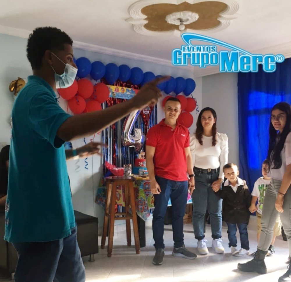 Grupomerc's tweet photo. Fiestas felices ❤

✅ Medellín Whatsapp: 3106752326

#Recreación #Eventos_grupo_merc #FiestaInfantil #Felicidad #Cumpleaños 🤗 https://t.co/kyFmR1yjvf
