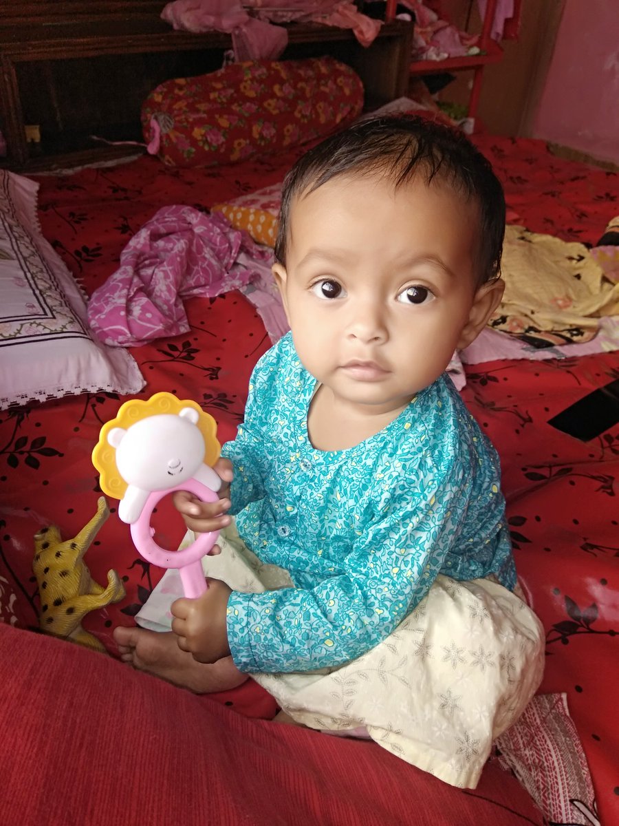RowsonAraRadiya's tweet photo. আমার তিন জান্নাত♥️♥️♥️ https://t.co/mPFXoJnLHX
