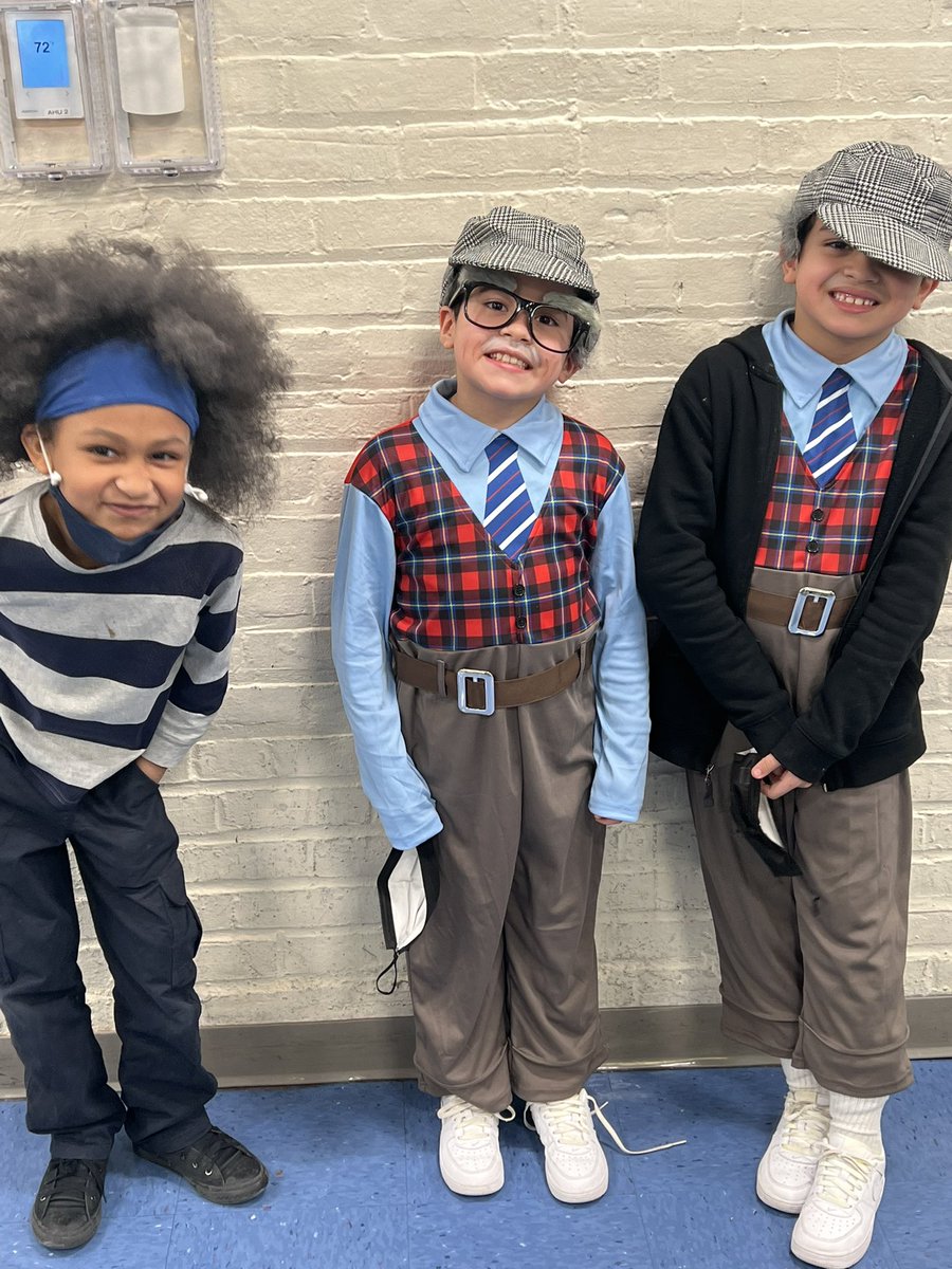 West Middle Community School tweet media