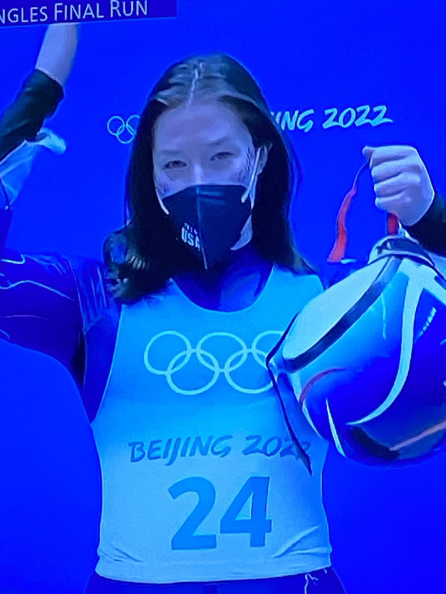 90ft2home's tweet image. Team USA #Luge “debutant” racer #AshleyFarquharson hits 78.3mph to claim Leader’s Box for 2 runners’ worth so far and has an awesome time in it #cameratime