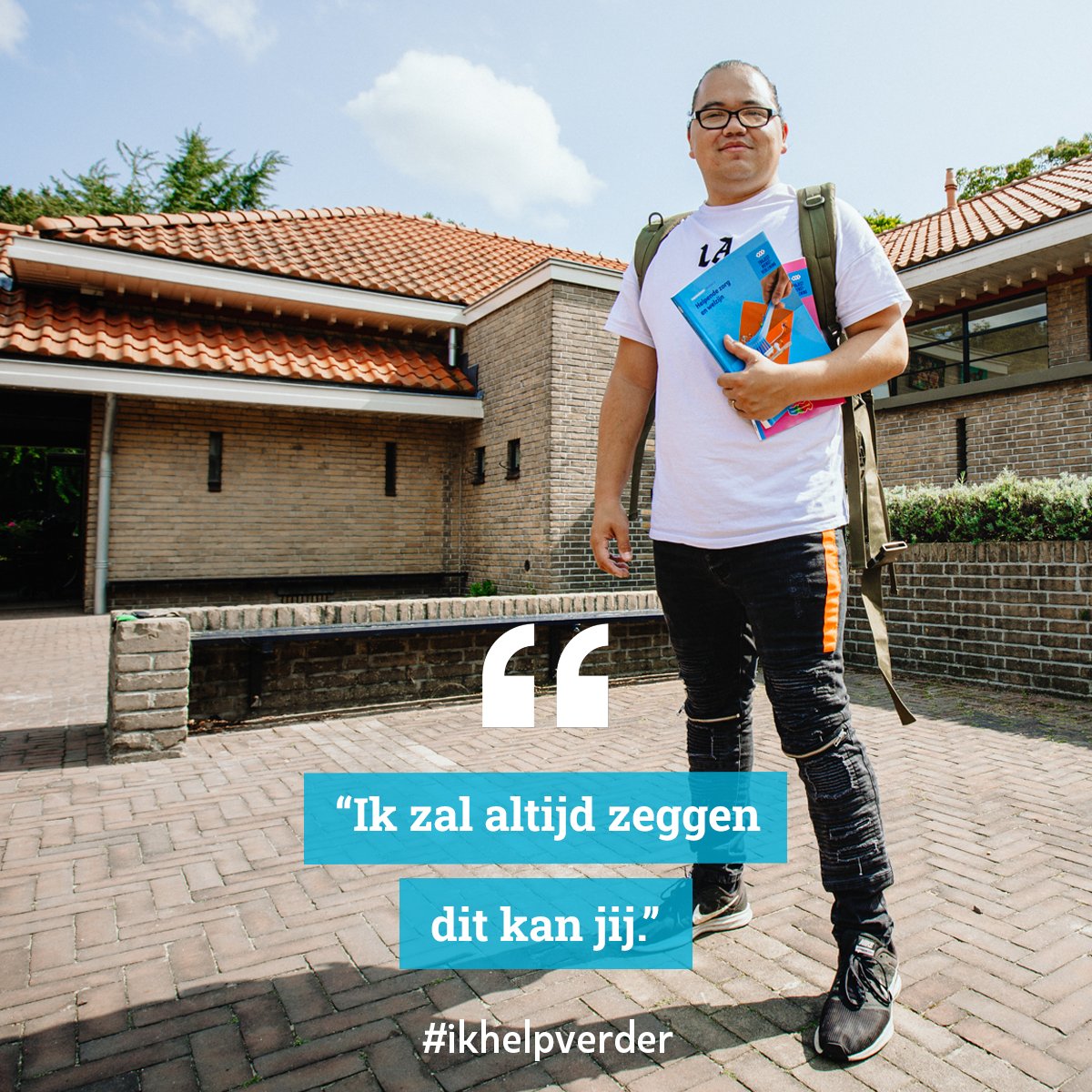 Gordon: "Op een dag wist ik, ik wil begeleider worden in de #gehandicaptenzorg. Ik maak zelf gebruik van de zorg en kan mijn eigen ervaringen delen. Dat kan anderen helpen om niet tegen dezelfde dingen aan te lopen.”💙 #ikhelpverder 👉🏼 bit.ly/34JDI0n