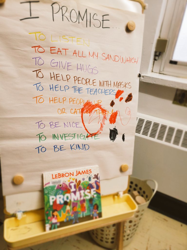PreBurton's tweet photo. Our #nspreprimary students #StriveForGreatness with their own I Promise statement. https://t.co/OafzOTtoXK