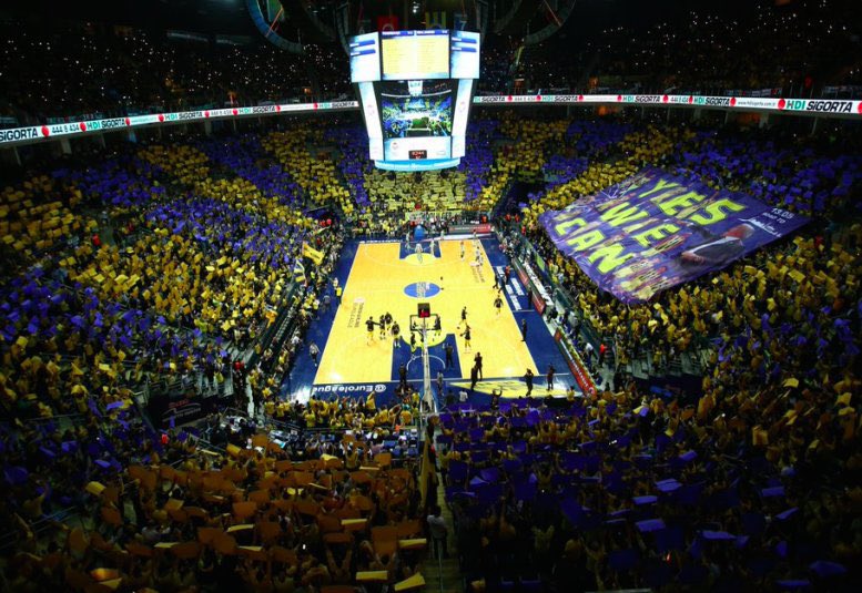 2016 yılında Real Madrid maçı öncesinde Ülker Sports Arena 🤩