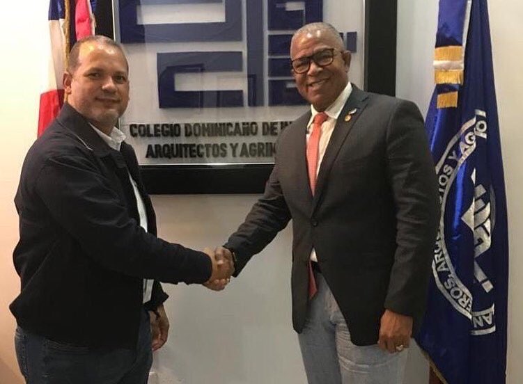 CodiaCentral's tweet photo. Presidente del CODIA recibe a los directivos de la Regional Nordeste y tratan diversos temas institucionales y de interés para la Regional. #Codiard https://t.co/B8nAizMTkh