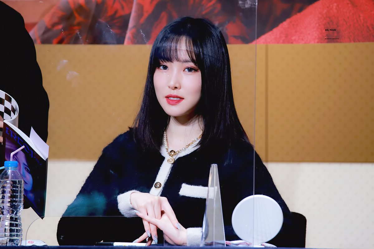 220206 팬싸인회 유주
#유주 #YUJU 

🐶 soyuju.net/416