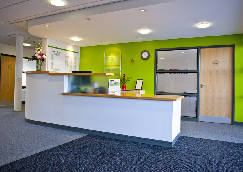 Basepoint_Bmth's tweet photo. Large open plan #office available now on #Bournemouth Airport Aviation Park. 24hr access, 100Mb/s BB, CCTV/Security
Ring  01202 331700 to arrange a viewing. https://t.co/59Xy6mcJ6w