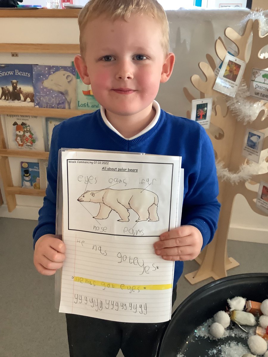 IPMATAshGrove's tweet photo. Mason is getting the hang of controlling letter size! Beautiful progress! #ashgrovewriting https://t.co/PYQ8dn59XP