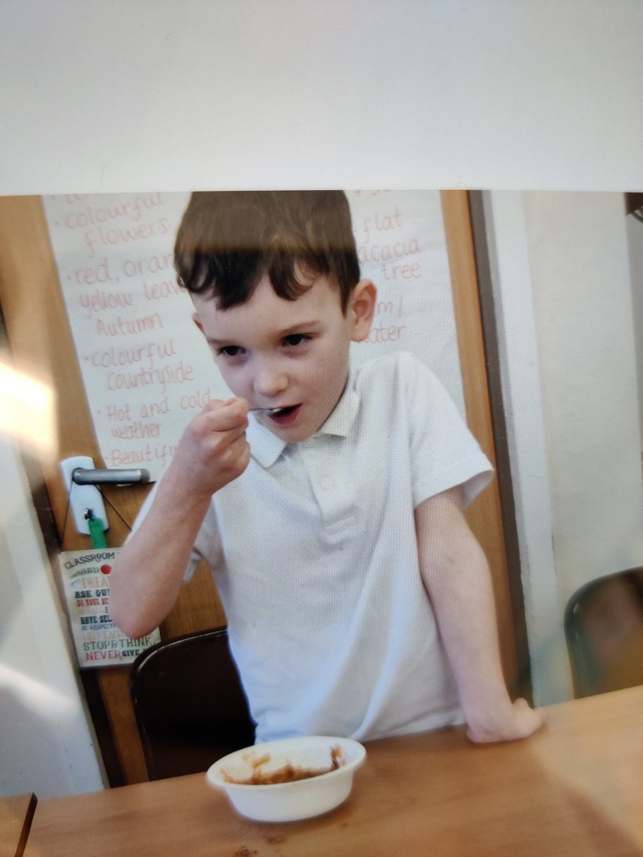 YearOneSPA's tweet photo. Year One have loved their Science lesson making charoset and linking it to last week's lesson about what parts of plants we can eat! They decided charoset tastes "weirdly nice"! @SpaldingPriAcad @InfinityAcad https://t.co/FzNrU28usZ