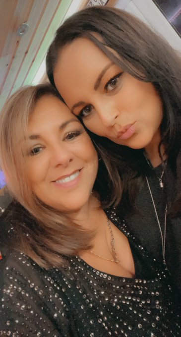 Happy Birthday to my beautiful Moma https://t.co/pBsQB1d9EL<a href="/tag/newprofilepic"class="tags"><span>#newprofilepic</span></a>