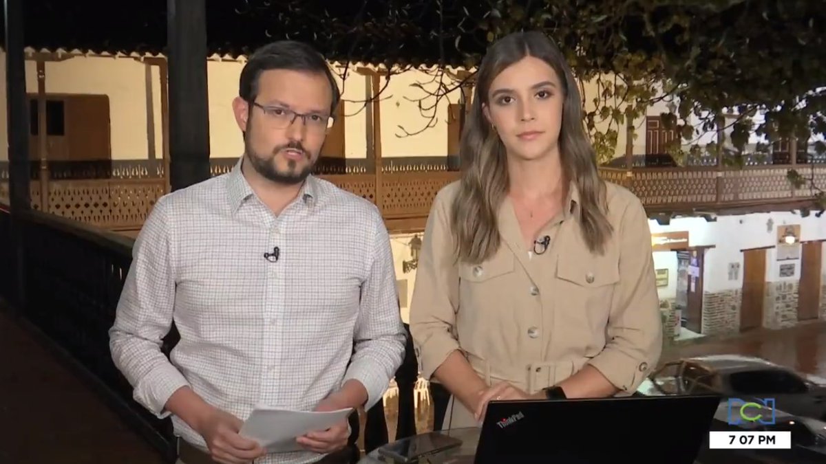 Qué buena dupla la de <a href="/JoseMAcevedo/">José Manuel Acevedo</a> y la bella <a href="/isaatehortuaa/">Isabella Atehortúa</a> con un marco sin igual como Santa Fe de Antioquia en <a href="/NoticiasRCN/">Noticias RCN</a>