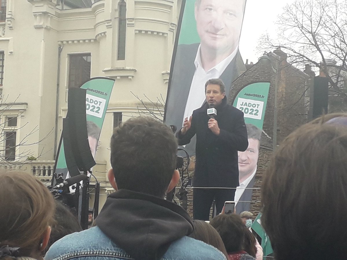 #Jadot2022 #TourneeDesPossibles à #Rennes
Le projet de l'écologie pour faire face aux défis du réchauffement climatique, de l'injustice et de l'explosion des inégalités ! #presidentielles2022
