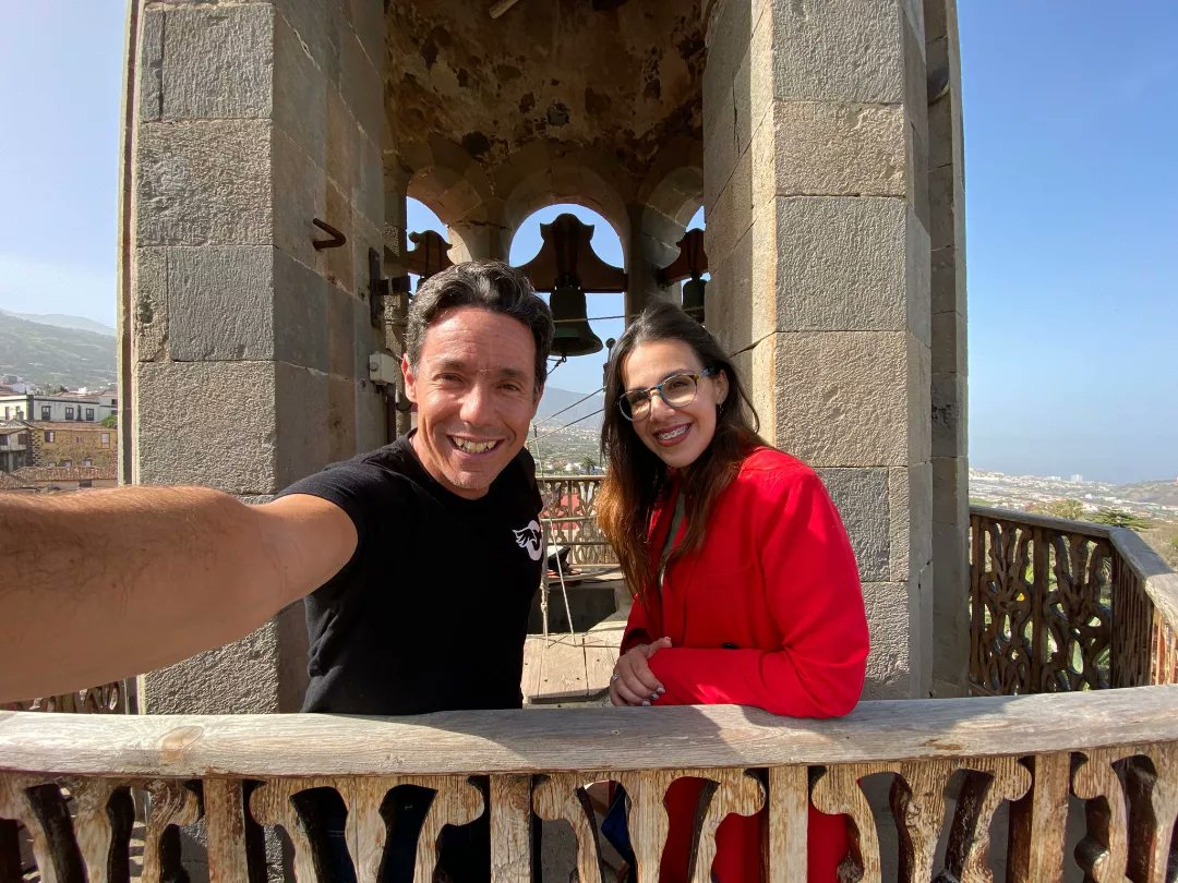 mustecon's tweet photo. Hoy nos ha visitado @SarWorldPress, periodista, viajero, de la tierra y del mundo.
Su programa El Turista es un clásico en el @canalviajarEs. 
¿El motivo de la visita?
Un nuevo proyecto, del que vamos a formar parte.

Mil gracias por contar con nosotros.
¡Hasta el próximo viaje! https://t.co/n64Up41U7X