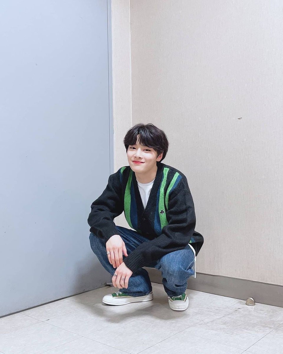 Elli__sta's tweet photo. Happy Birthday I.N❤😘May all your dreams come true💥🎶🎉✨❤❤
#이엔이_미소가_세상을_밝힌날
#MelodicVoiceINDay
#HappyINDay
@Stray_Kids https://t.co/9ld8moIt2F