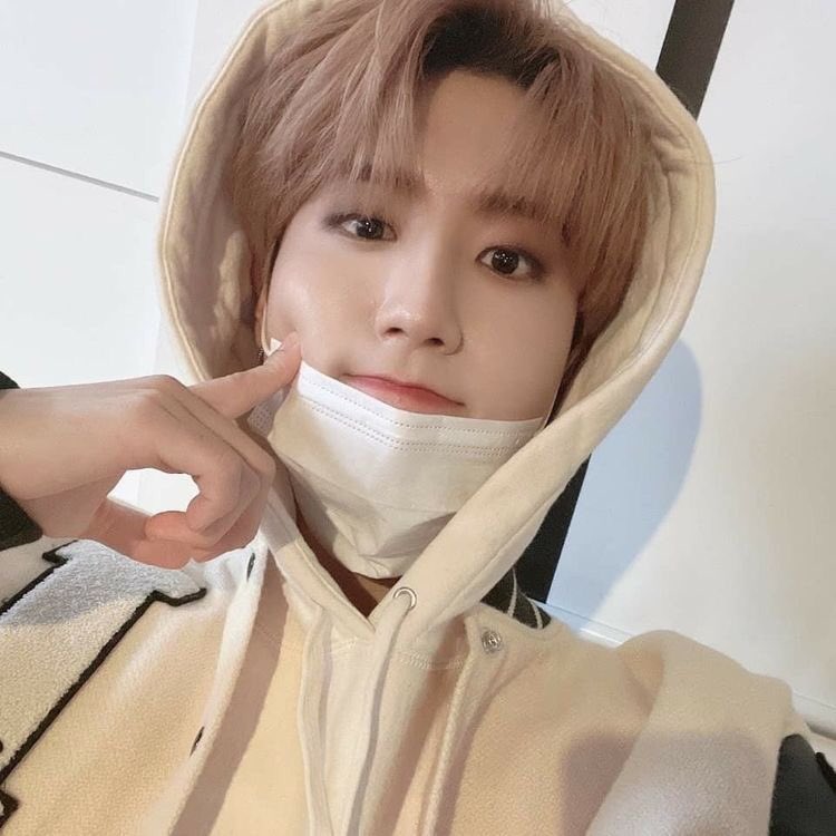 ayaw niyo ba sa pogi na, cute pa