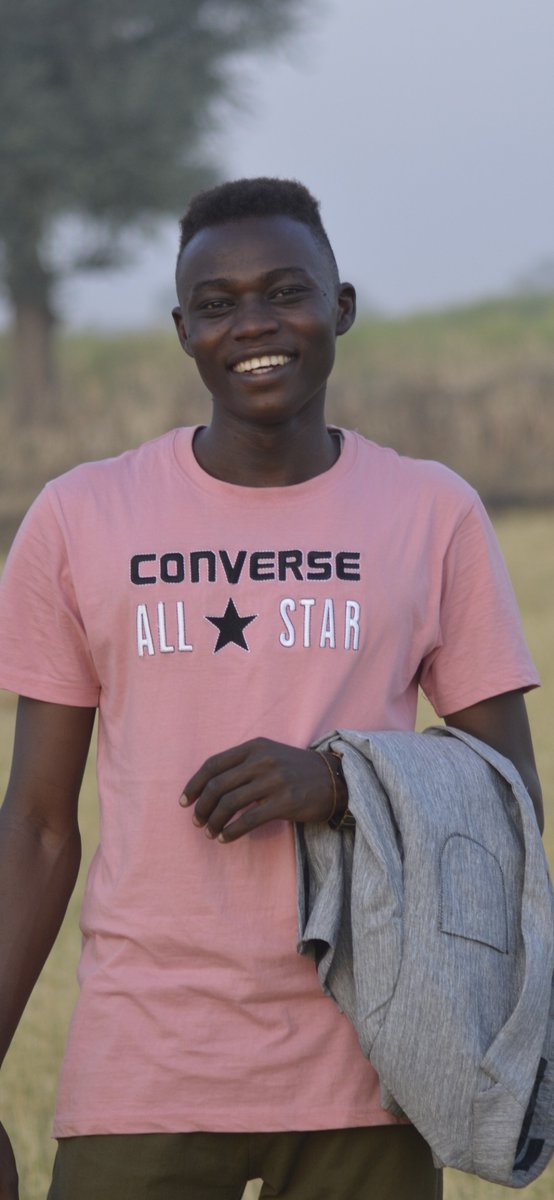 الضحكة في الزمن الصعب