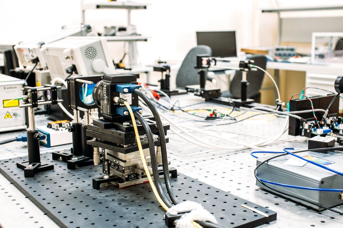 🔥 Сегодня, в День российской науки, восемь ученых Самарского ун-та им. Королёва получили премии губернатора и губернские премии.
📖 Мы выяснили чем именно занимаются лауреаты, и расскажем вам, какие именно технологии и открытия вскоре изменят наш мир: ssau.ru/news/20022