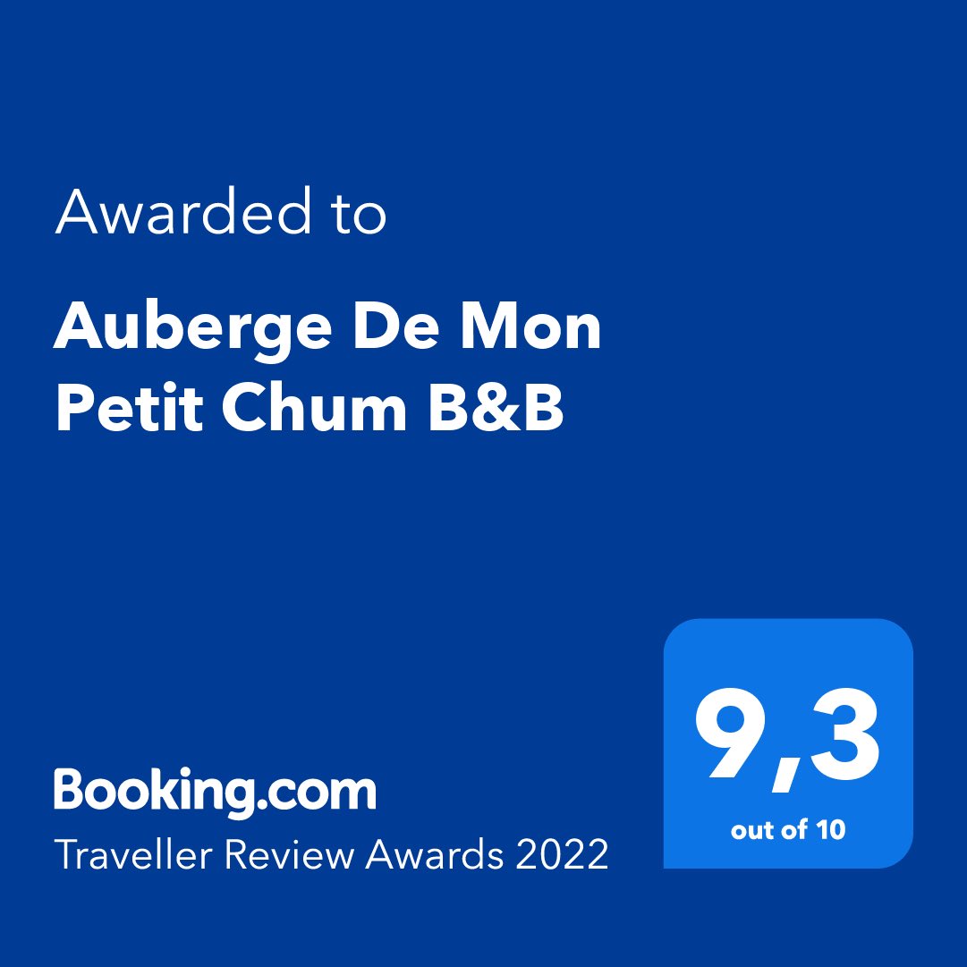Just in!!! Woot! Woot! #TravellerReviewAwards2022 #staympc Booking.com
