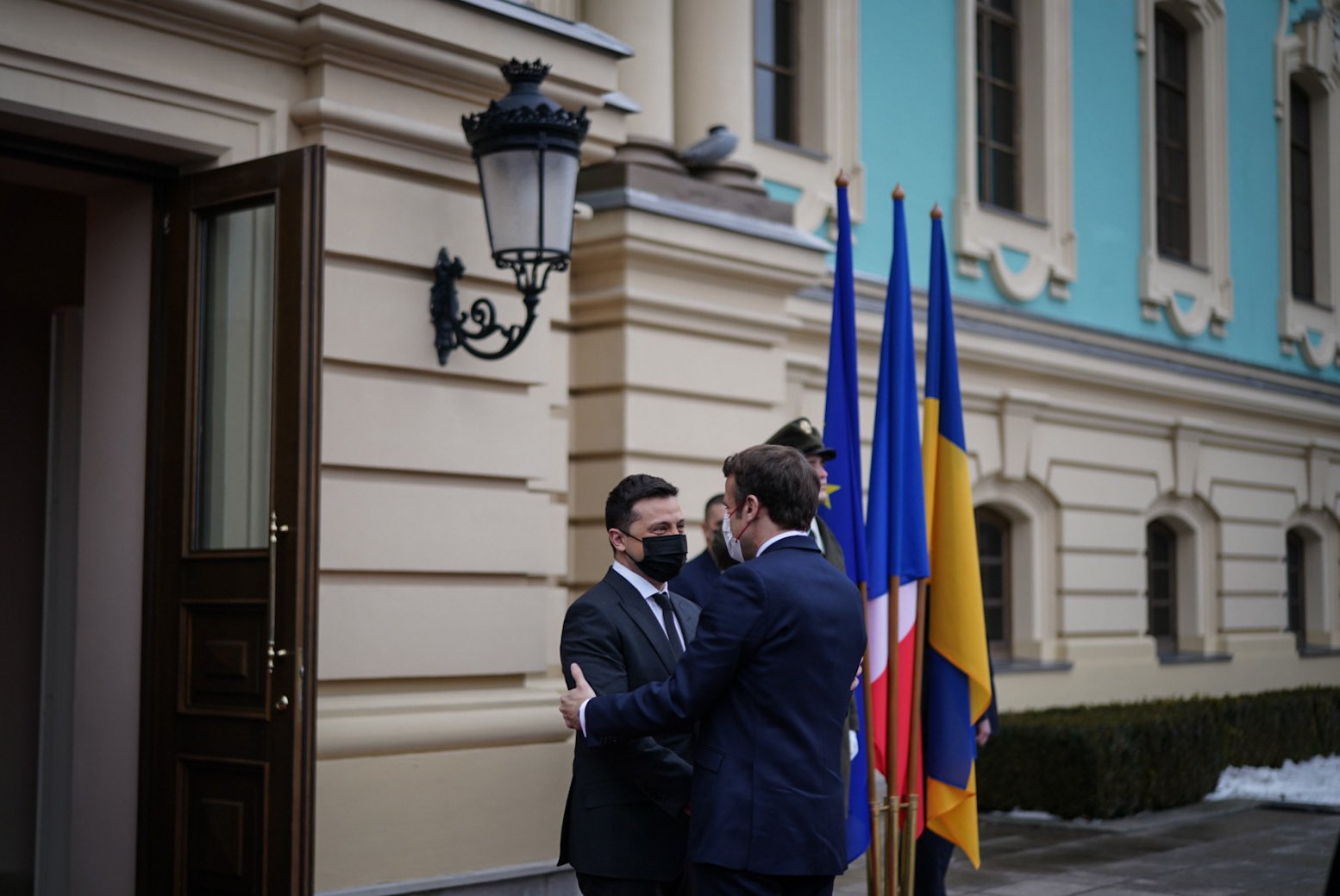 Macron volvió a conversar con Putin buscando la paz en Ucrania: no hubo acuerdo