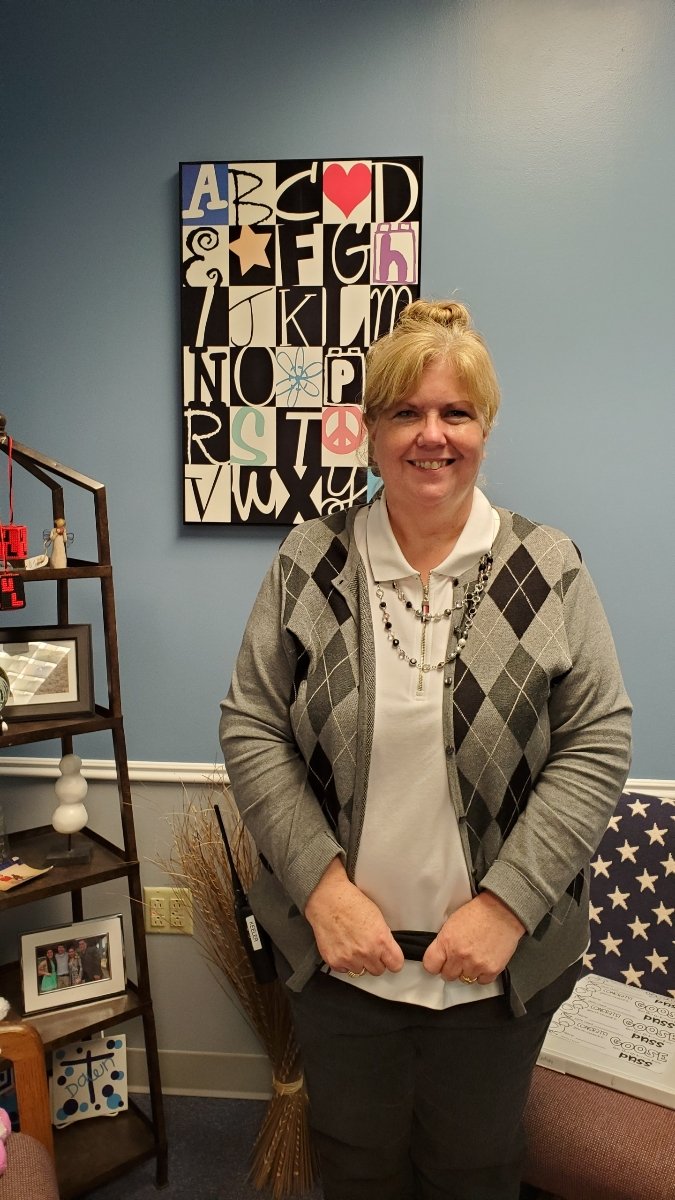 We love our School Guidance Counselor, Veronica Keeler!  Happy National School Counselor's Week!!