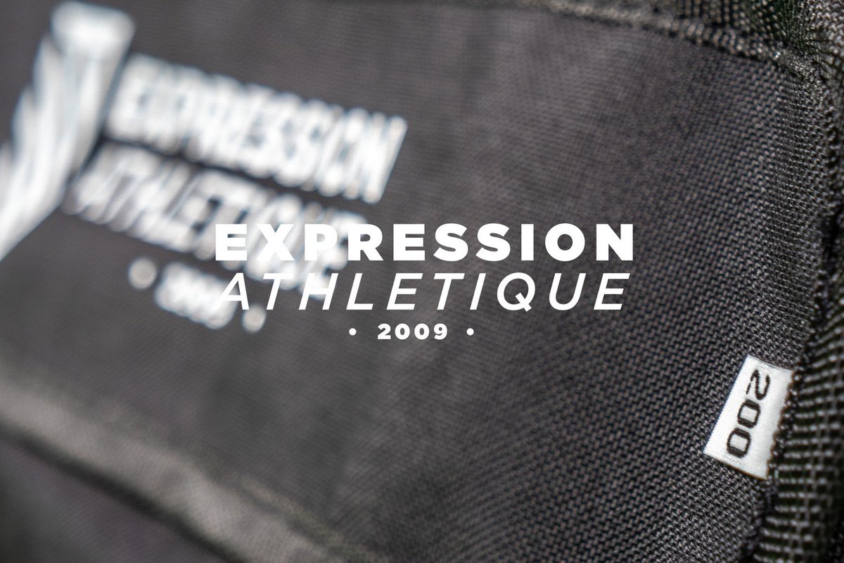 ExpressionAthlt's tweet image. Nos Sandbag sont fabriqués avec du tissus cordura 1050D. N’ayez pas peur de les dropper, ils tiendront sans soucis dans le temps. Soulevez, poussez, déplacez, portez, jetez… amusez vous chez vous, sur la plage, dans votre salle. 

#Sandbag #Training #CrossFit #Limoges #Coaching