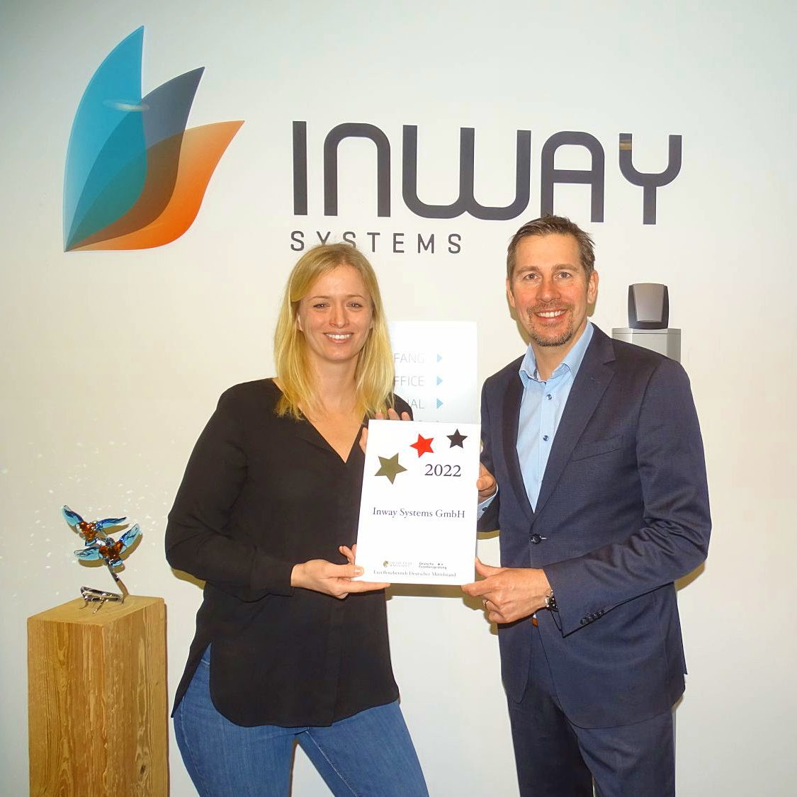 inway_systems's tweet photo. 🏆 Yes! Inway ist Exzellenzbetrieb deutscher Mittelstand! 🏆

Danke an DDW (Die Deutsche Wirtschaft) für die großartige Auszeichnung!

Mehr dazu: https://t.co/MZNgAWEYgo 
#excellence #award #inwaysystems #Mittelstand https://t.co/weI1wbcKD8