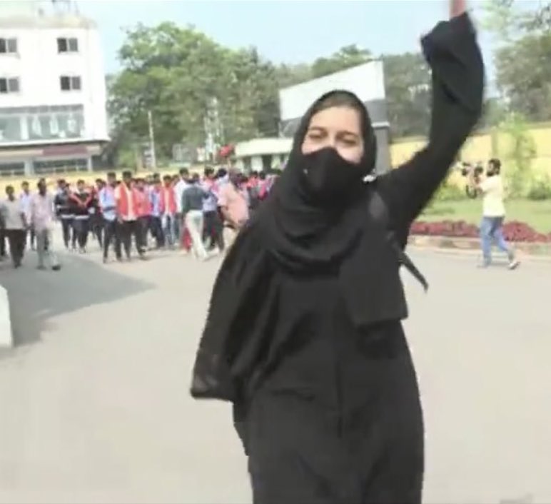 If a girl has decided that her modesty lies in covering her head, then no one has the right to rip off that head scarf. The #HijabRow is a modern day cheerharan by today's Duryodhans of #NewIndia. Stop this abusive attack on #IndianMuslim women to serve ur #RightWing politics.