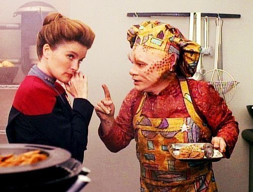 Happy birthday to the wonderful Ethan Phillips  ! What s your favorite Neelix moment? 