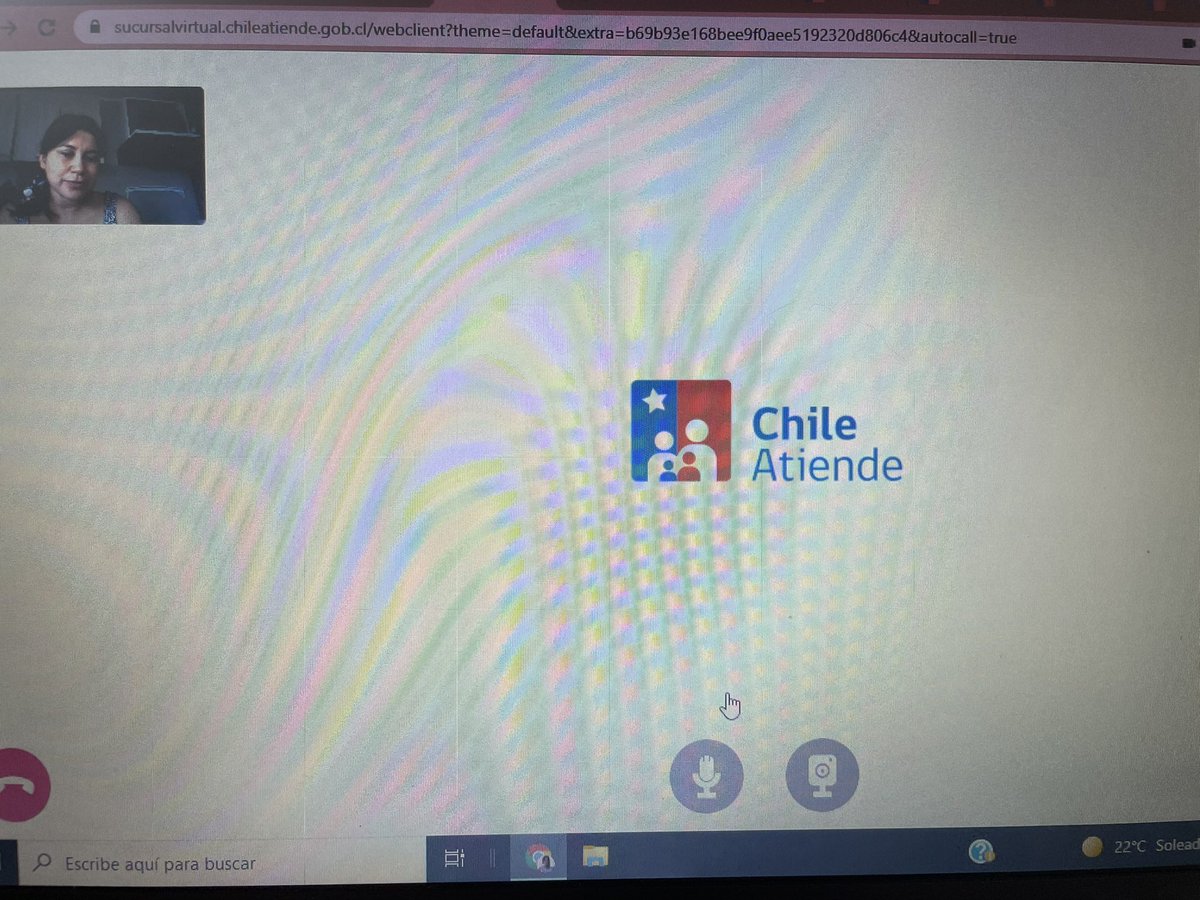darpon_A's tweet photo. @IPSChile @ChileAtiende aca hace mucho rato esperando que me atiendan por videollamada para ver el tema de la pension de mi mama que esta pendiente del 2021. Ningun canal de atencion funciona!!!! 😩 https://t.co/QPOTS55chh