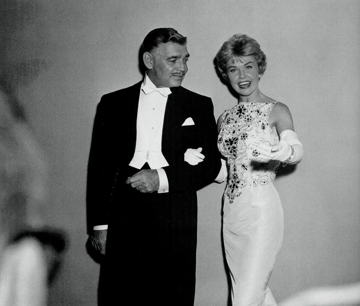 Lost_In_Films_'s tweet photo. Watching #DorisDay & #ClarkeGable in Teacher's Pet on @TalkingPicsTV these two together ๐ฅฐ https://t.co/2TIqRQdtMy
