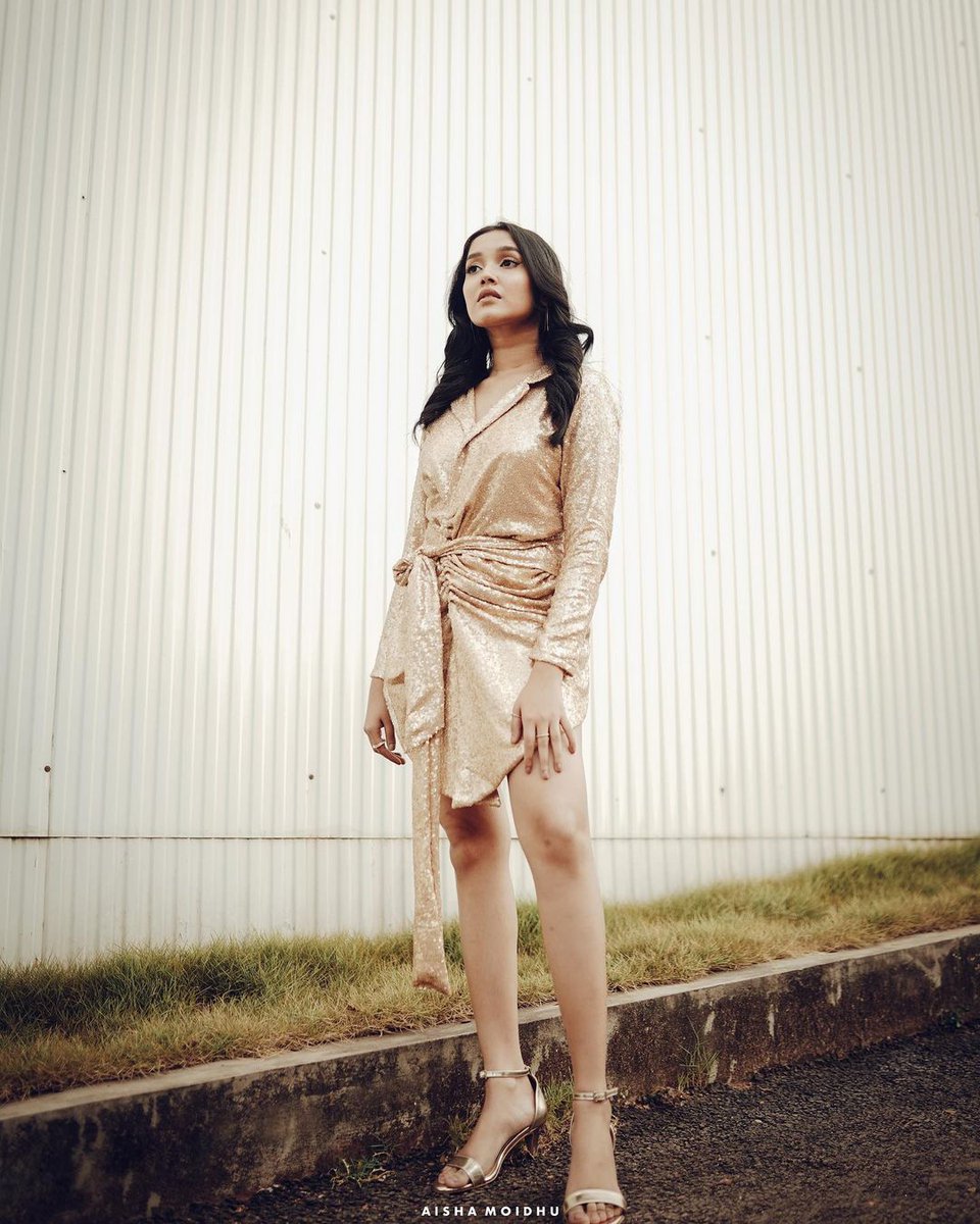 Anikha surendran on X: Gorgeous 🤍 #AnikhaSurendran #photography  t.copwqlJloUjl  X