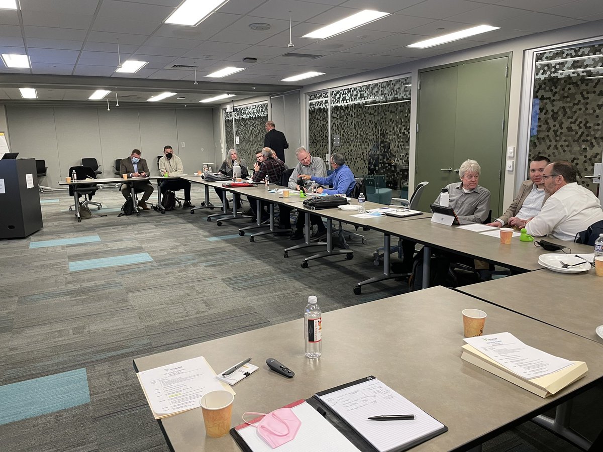 DanGundry's tweet photo. Day 30 of 30 #AVChallenge - Most recent AV photos are from @vistacom_inc Sales Summit last week - great day of learning, sharing, and teamwork! #avtweeps #SalesIsLife https://t.co/7vpstl5Z7v