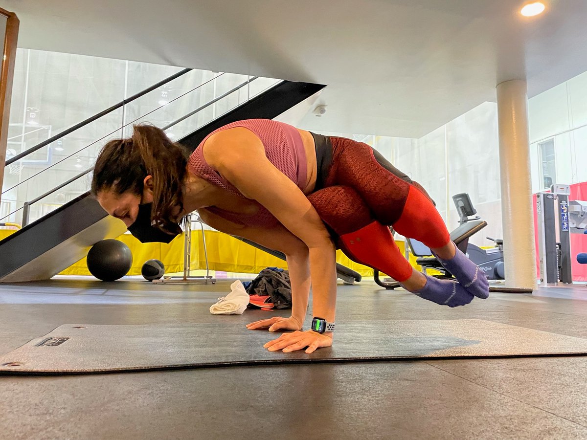 SandraQuezadaMD's tweet photo. Another lap around the sun, another skill to learn. Still learning everyday and staying positive! 😎 #sidecrow https://t.co/PgpooPG5Yo https://t.co/V3oAImzckN