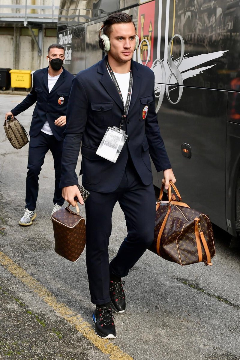 dariosaric1997's tweet photo. Business 
#business #serieb #ascoli https://t.co/aP1qmML3lD