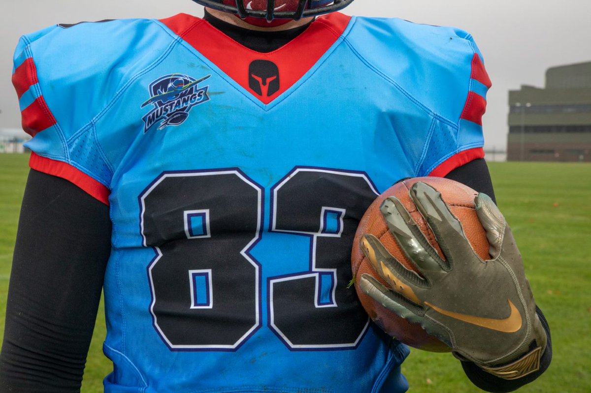 RAFAmerican's tweet photo. 🚨🚨 Last two days to get your Admin Order back to attend our training camp on the 28th!!! Email us or get in touch on social media to be a part of something great!
#FlyHighStrikeFast
#britball
#rafsport
#raf https://t.co/1ryzgf8SPM