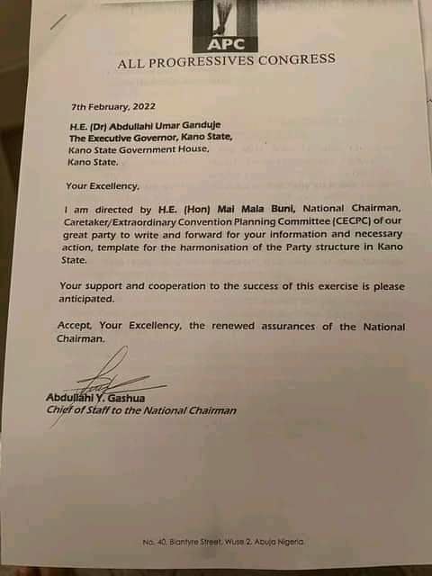 murtalagy1's tweet photo. The All Progressive Congress (APC) as the Governor Mai Mala Buni led caretaker committee has handed over the structure of the party to Governor Abdullahi Umar Ganduje.
#sulhu https://t.co/imlX5aTMY7