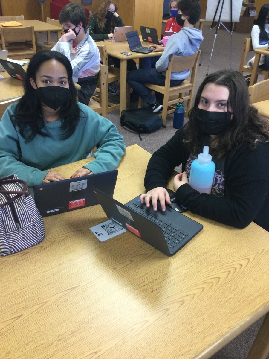 LEE Library tweet media