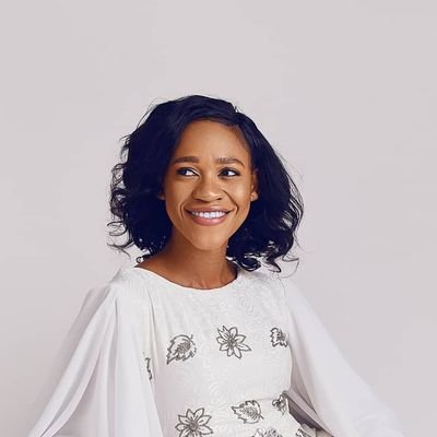 TechRiseChi's tweet photo. On April 16th, @Prin_oti and Chukwunonso Arinze became our first ever TechRise winners as founders of @KaoshiNetwork, which enables immigrants to directly access financial services in their home country.

Watch the pitch that started it all! https://t.co/9lyGJIOuiR https://t.co/DIDaxp2GYO