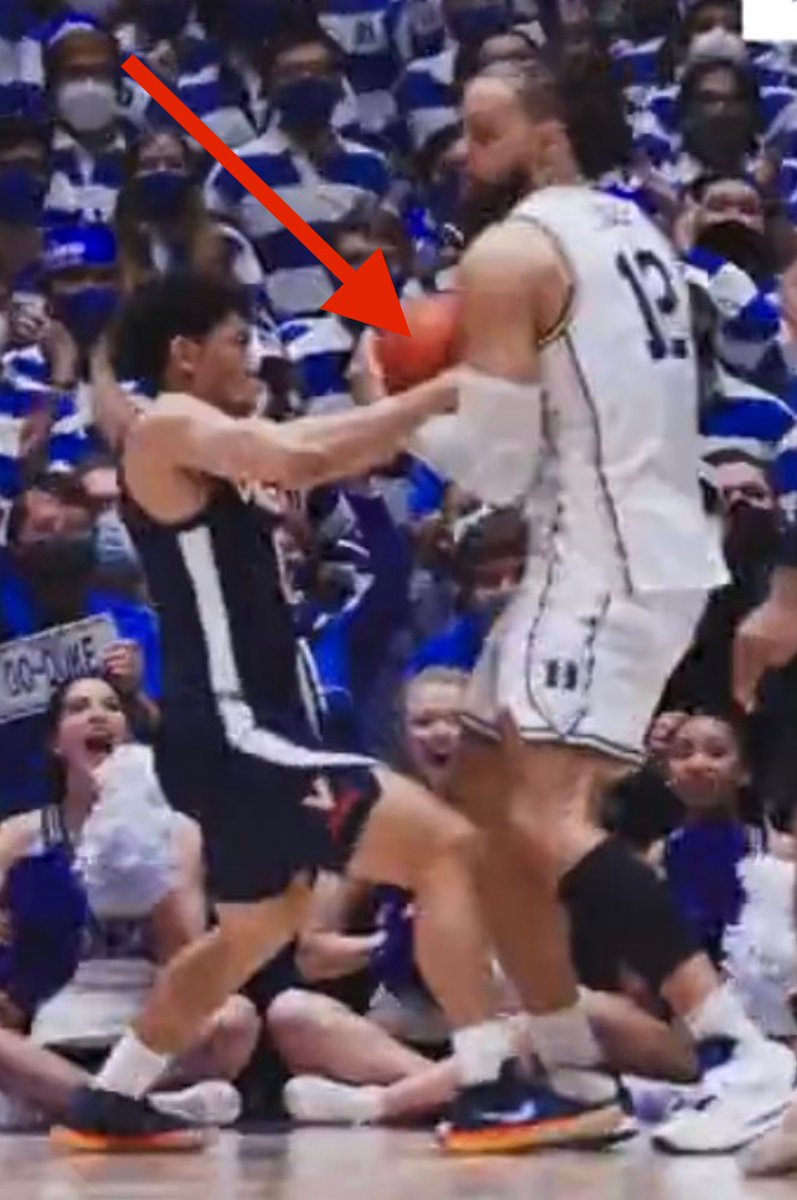 SportsPolsDFS's tweet photo. @stuckinIthaca @DukeMBB @theACC Let me help you. The red arrows show Clark’s hands on the ball. 

Clark isn’t nearly as strong as John, so he has to have a good grasp of the ball for John not to pull it away. Both hands fully on the ball.

Again, you don’t have to like it, but you can’t just make stuff up. https://t.co/0Swq5jRNuf