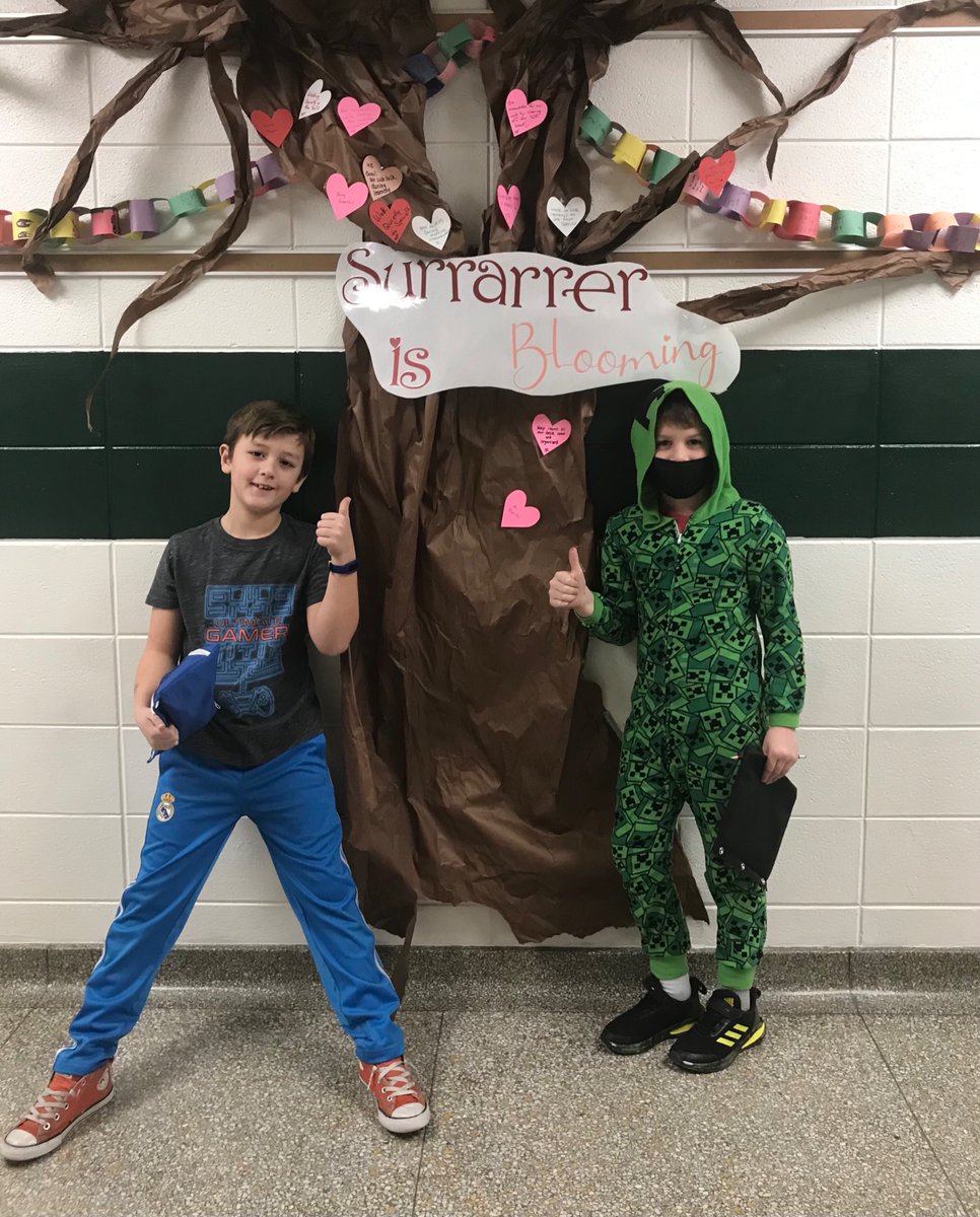 Kate_theSLP's tweet photo. Caught two second graders adding another heart to our accountability tree! Mr. Plotts’ class set a goal and accomplished it!! One step closer to earning our school wide popcorn party! 🍿#accountability #PBIS https://t.co/fIiT7d3JxM