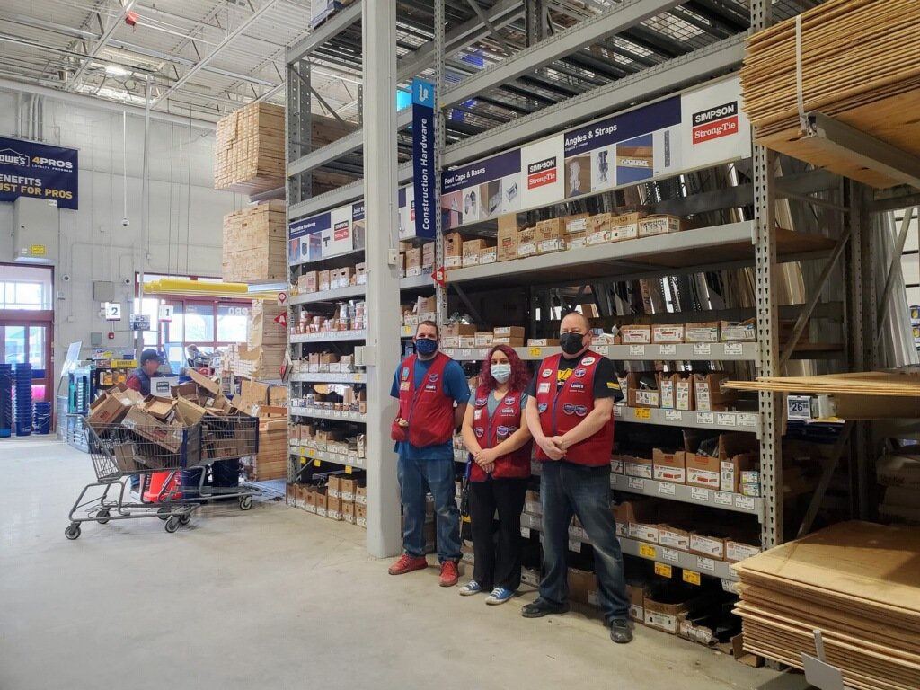 Ray10Ward's tweet photo. 0415 E. York starting off strong with construction hardware packdown. #R7cardboardchallenge #D873 #415Strong @JHoffmann2207 @DamonBennettR7 @tess_iverson https://t.co/DTUbDVaJii