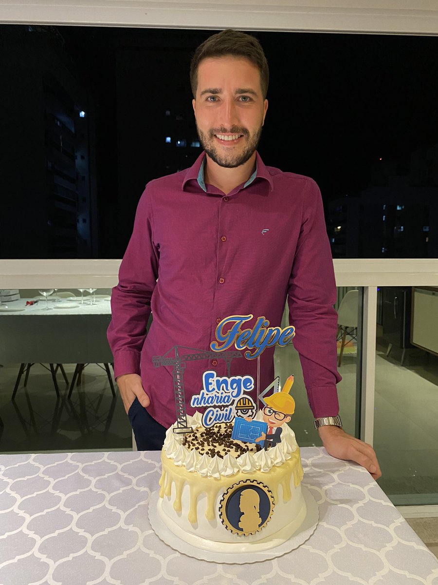 PossattiFelipe's tweet photo. Formei 👨🏻‍🎓😁 https://t.co/7NTR0rov5O