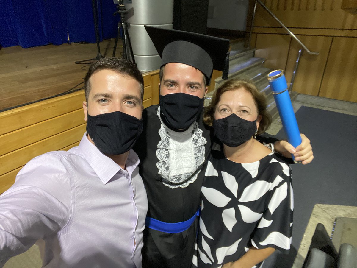 PossattiFelipe's tweet photo. Formei 👨🏻‍🎓😁 https://t.co/7NTR0rov5O