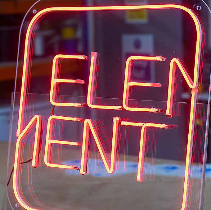 ellissigns's tweet photo. #teamellis were in our element creating this sign for 
@_elementevents 🔥

#neon #neonsign #neonvibes #neonaesthetic #ledsign 
#bespokesigns #customneon #custommade 
#supportlocal #partysign #eventsign #eventsignage #ellissigns #creatinganimage https://t.co/Mjqw2ZAUvL