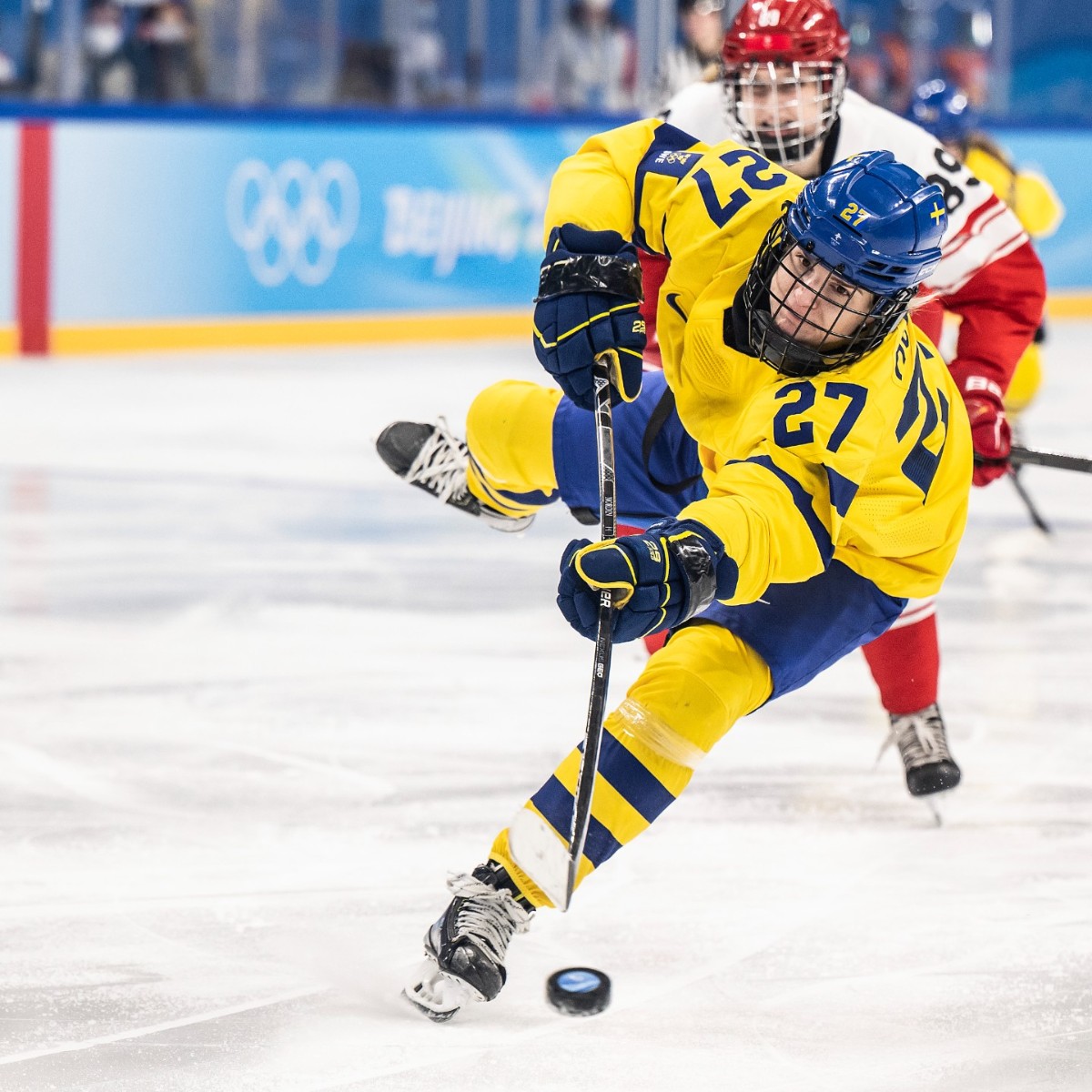 Trekronorse's tweet photo. KVARTSFINALKLARA! 💥

#damkronorna #sweolympic #vinteros2022 https://t.co/tiTB78JKki