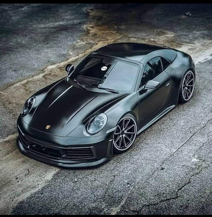 Oscarol95842891's tweet photo. #Porsche Black 🖤🖤🏁🏁 https://t.co/oDaiKAAMJy