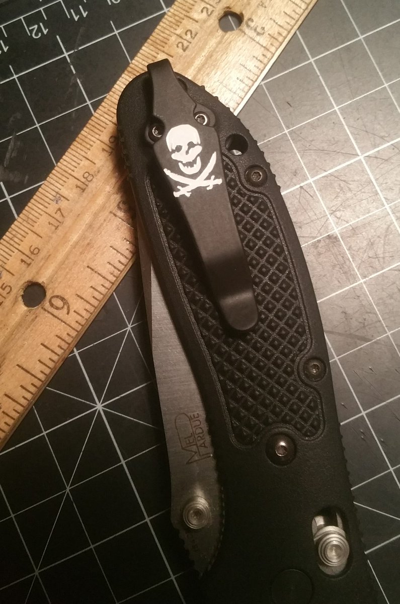 popscustomclips's tweet photo. @albert_nft4 Please look at my collection called "10 Years in Titanium".  https://t.co/NiDC1auYME  A photo record of my 10-year self-taught journey creating knife-art with titanium pocket clips.  $3K+ unlockable content. Artist story at https://t.co/BpRJwuXy6N https://t.co/Yx9IanTfEm